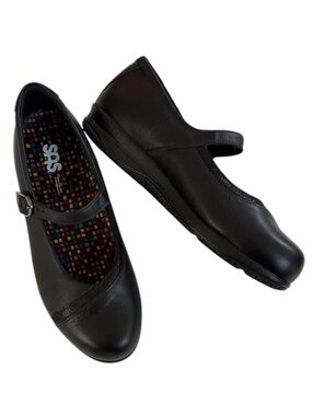 Like New SAS Leather Clare Mary Jane Loafers Black Size 9 Wide Width Retail $189